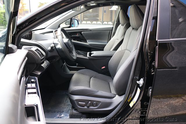 2025 Toyota bZ4X XLE AWD - 23002205 - 27