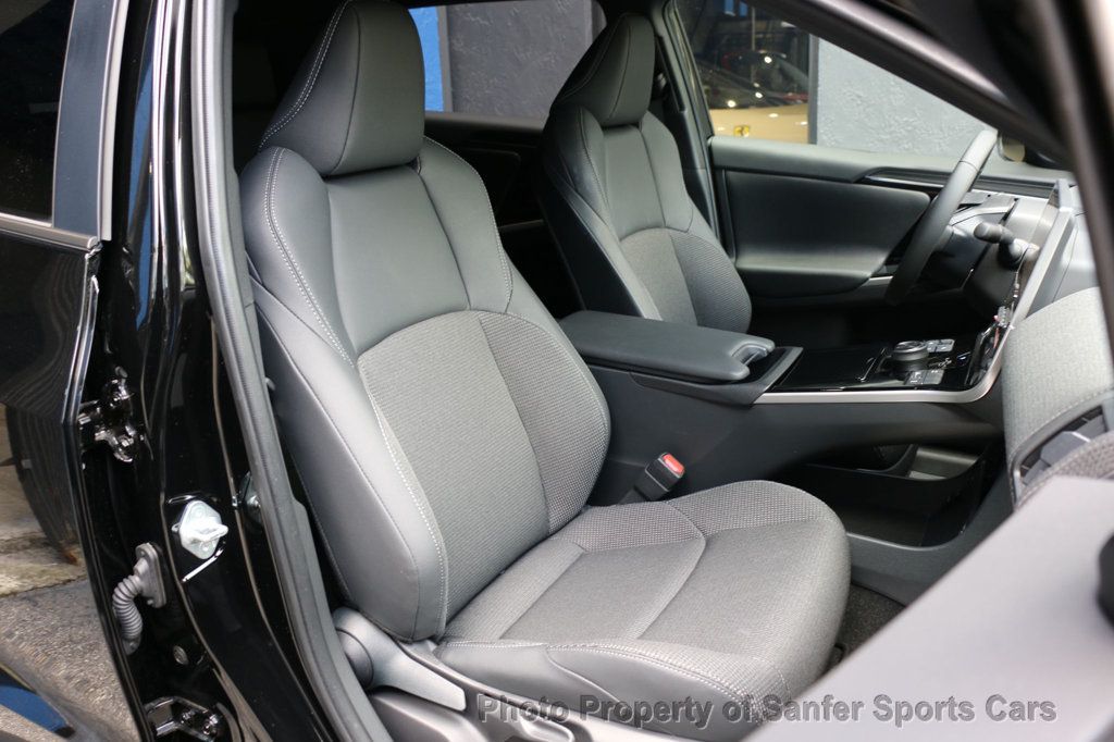 2025 Toyota bZ4X XLE AWD - 23002205 - 29