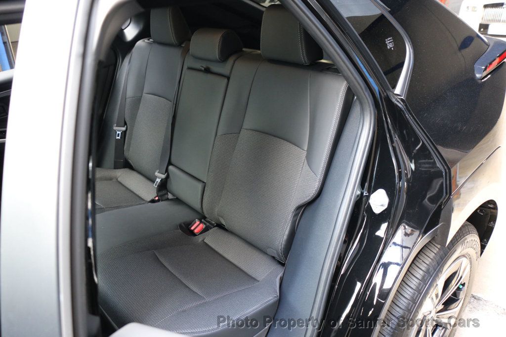 2025 Toyota bZ4X XLE AWD - 23002205 - 32