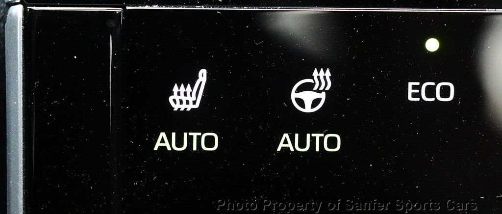 2025 Toyota bZ4X XLE AWD - 23002205 - 35