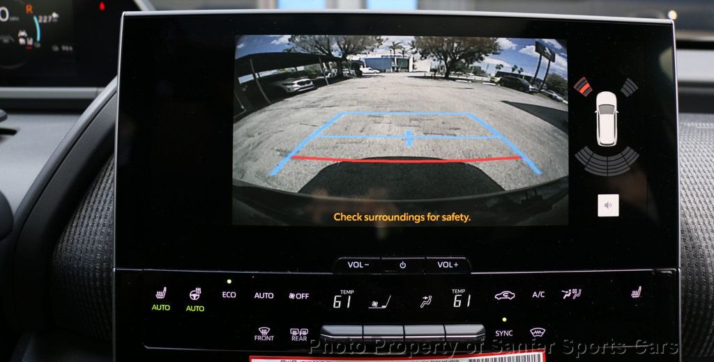 2025 Toyota bZ4X XLE AWD - 23002205 - 46