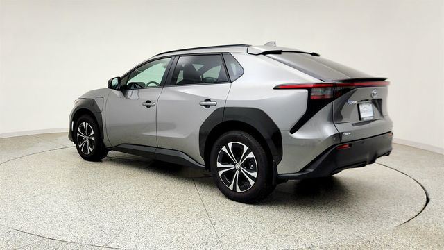 2025 Toyota bZ4X XLE FWD w/ Weather Package - 23041424 - 6