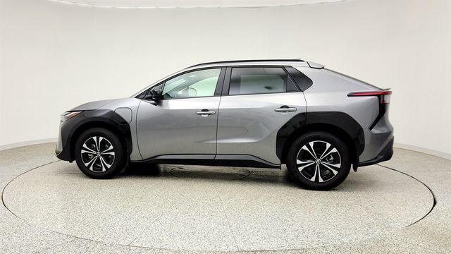 2025 Toyota bZ4X XLE FWD w/ Weather Package - 23041424 - 7