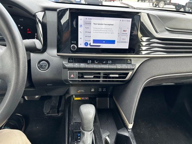 2025 Toyota Camry  - 22943528 - 7