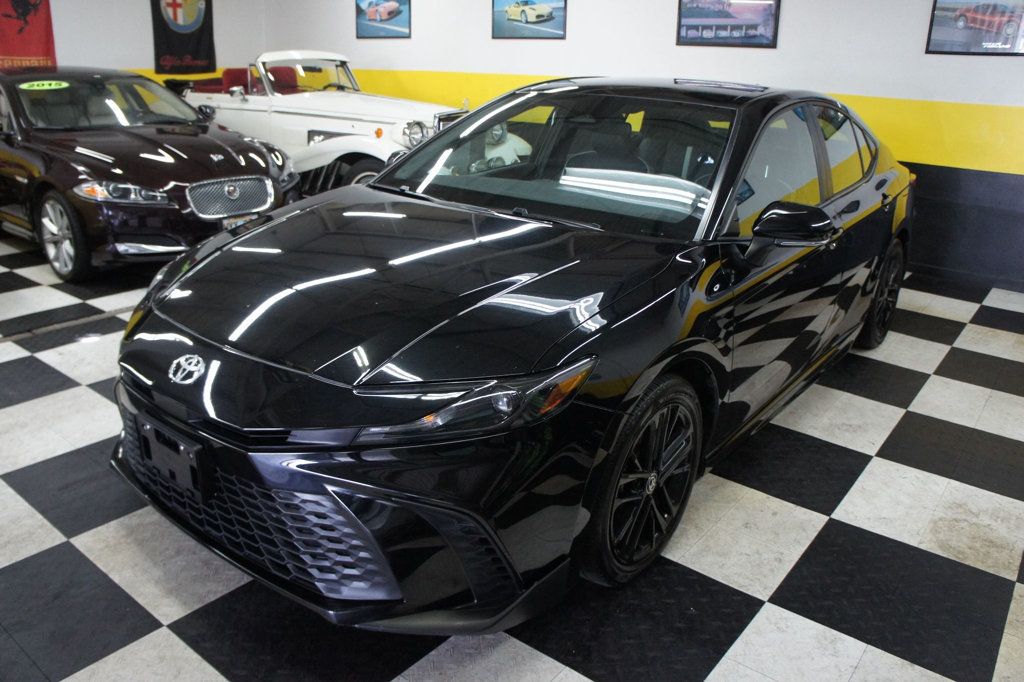 Toyota Camry photo 25