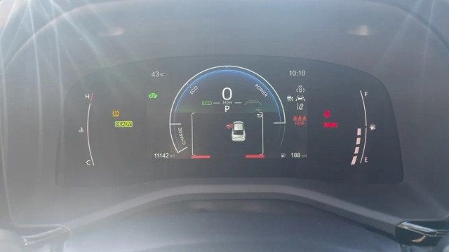 2025 Toyota Camry LE - 22988100 - 15