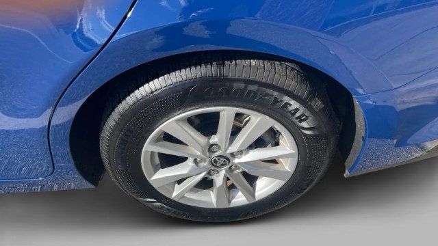 2025 Toyota Camry LE - 22988100 - 21