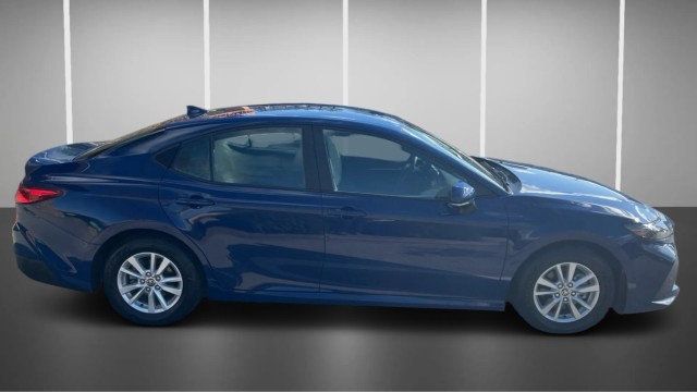 2025 Toyota Camry LE - 22988100 - 5