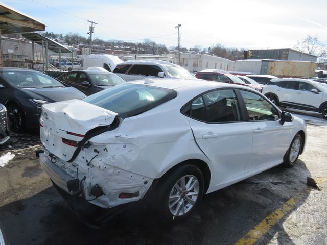 2025 Toyota Camry LE - 22977802 - 4