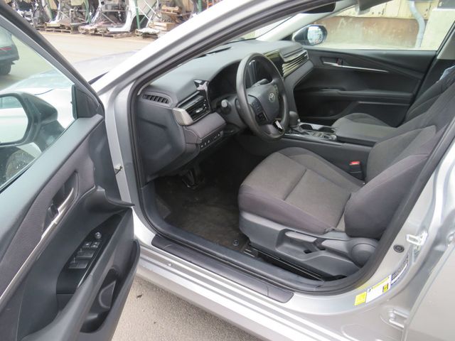 2025 Toyota Camry LE - 23013602 - 10