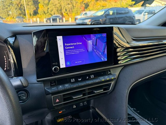 2025 Toyota Camry LE - 22945075 - 17