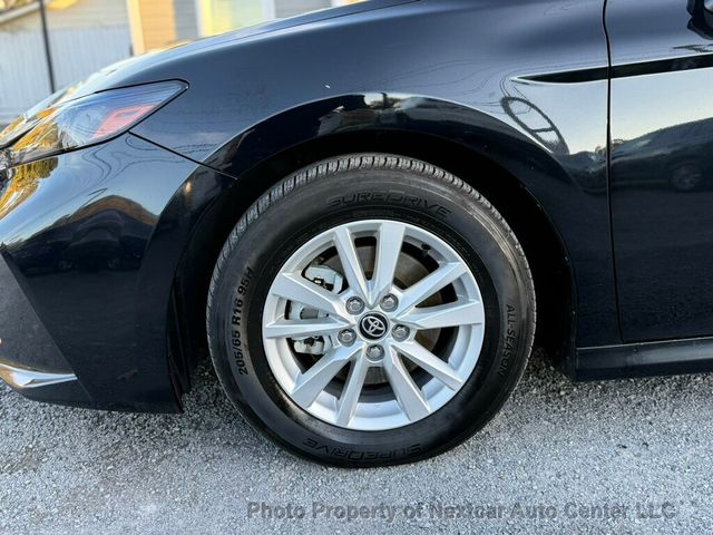 2025 Toyota Camry LE - 22945075 - 8