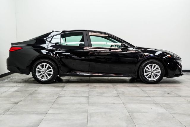 2025 Toyota Camry LE - 23009636 - 9