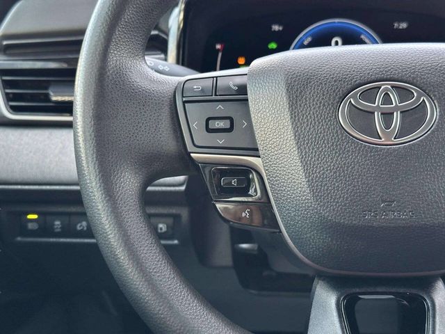 2025 Toyota Camry LE - 23038112 - 23