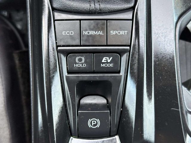 2025 Toyota Camry LE - 23038112 - 31