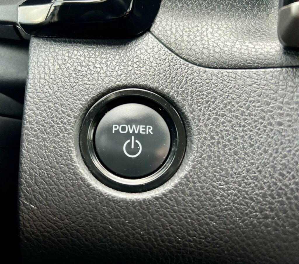2025 Toyota Camry LE - 23072253 - 27