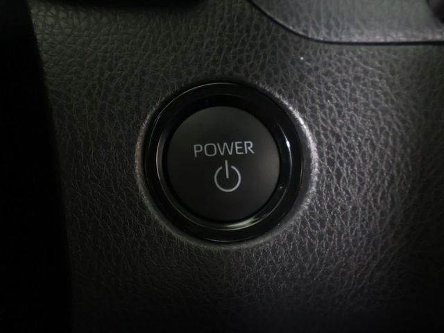 2025 Toyota Camry LE - 23057405 - 36