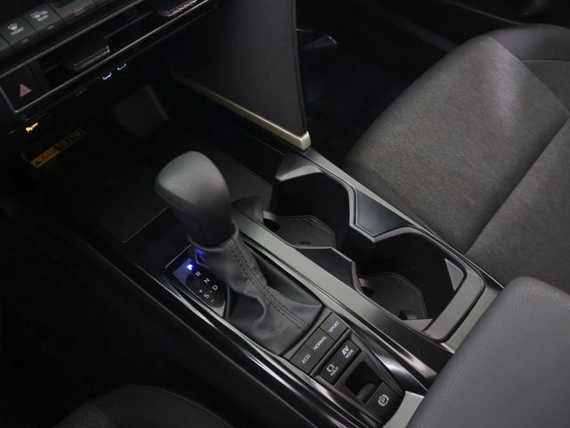 2025 Toyota Camry LE - 23057405 - 46