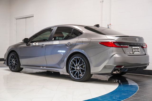 2025 Toyota Camry LE - 23005532 - 32