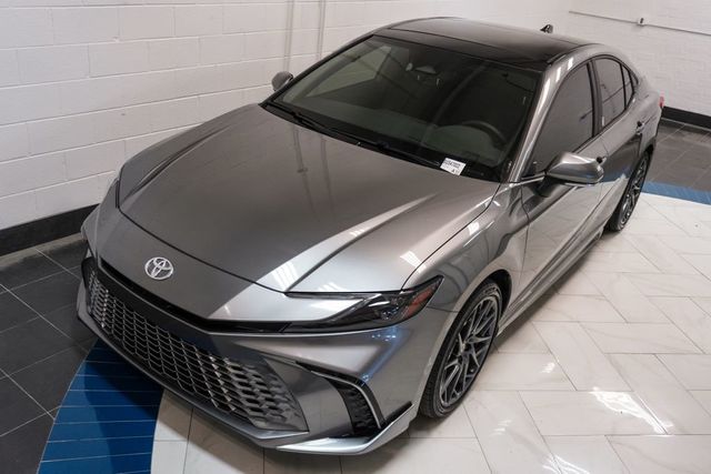 2025 Toyota Camry LE - 23005532 - 41