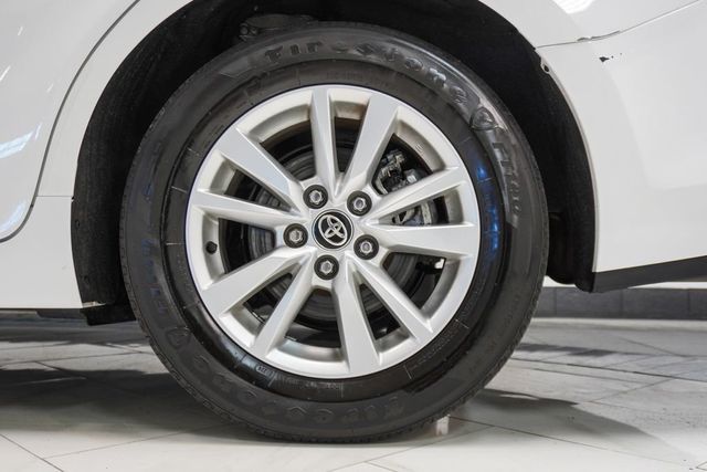 2025 Toyota Camry LE - 23010237 - 31