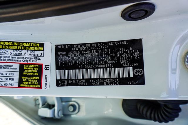 2025 Toyota Camry LE - 23010237 - 38