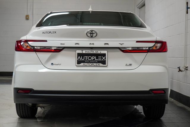 2025 Toyota Camry LE - 23086352 - 33