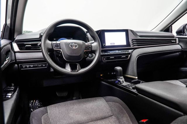 2025 Toyota Camry LE - 23007617 - 4