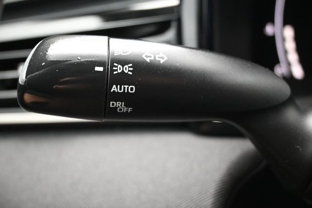 2025 Toyota Camry LE - 23062770 - 19