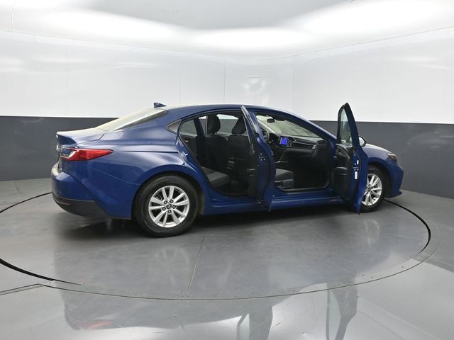 2025 Toyota Camry LE - 22995115 - 39
