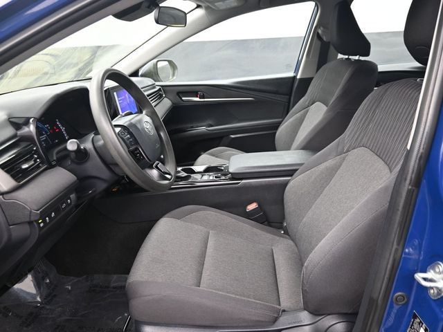 2025 Toyota Camry LE - 22995115 - 5