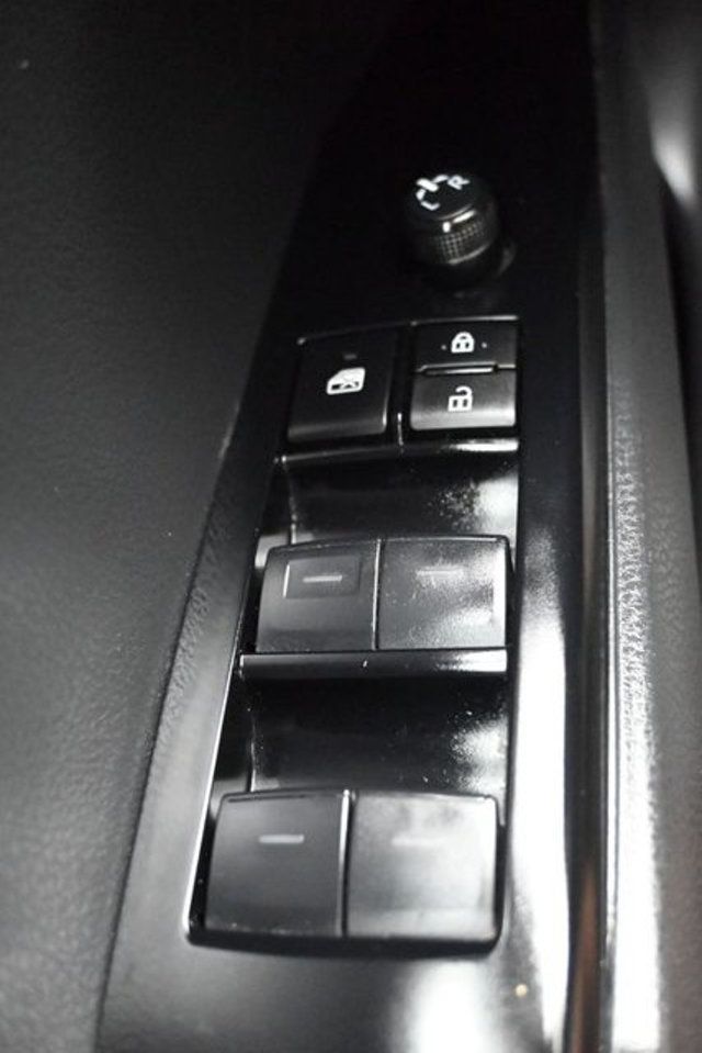 2025 Toyota Camry LE - 23062530 - 26