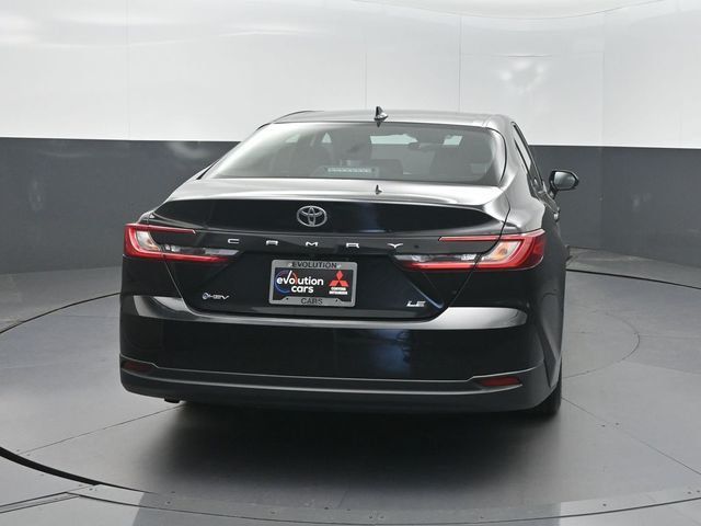 2025 Toyota Camry LE - 23062530 - 28