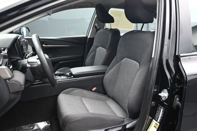 2025 Toyota Camry LE - 23062530 - 4