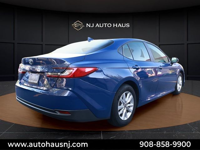 2025 Toyota Camry LE - 23055070 - 12