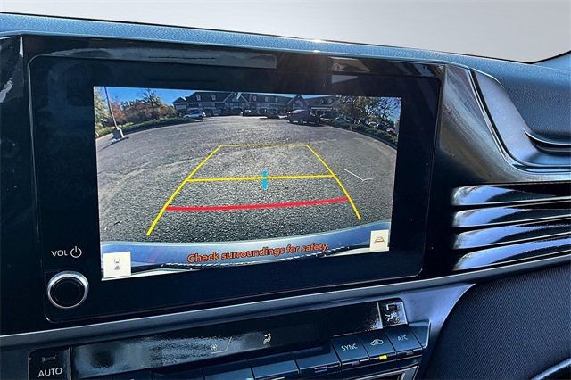 2025 Toyota Camry LE - 22931251 - 26