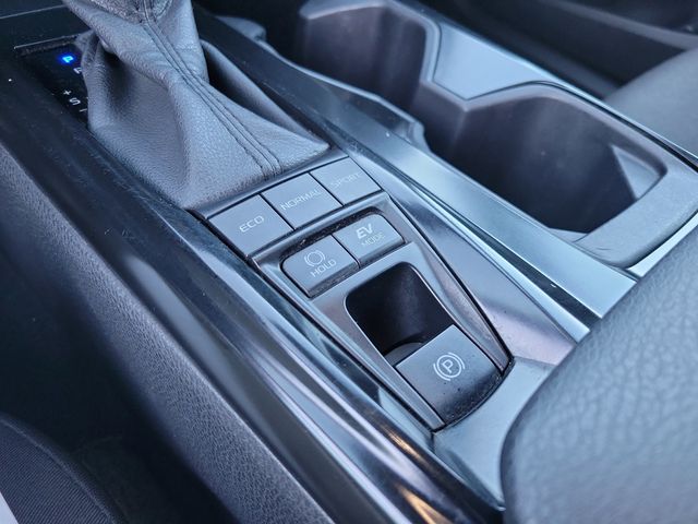 2025 Toyota Camry LE - 22949394 - 10