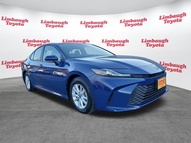 2025 Toyota Camry LE - 22949394 - 18
