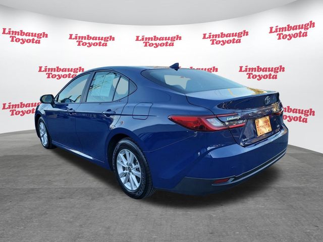 2025 Toyota Camry LE - 22949394 - 24
