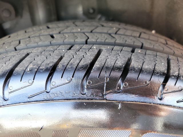 2025 Toyota Camry LE - 22949989 - 27