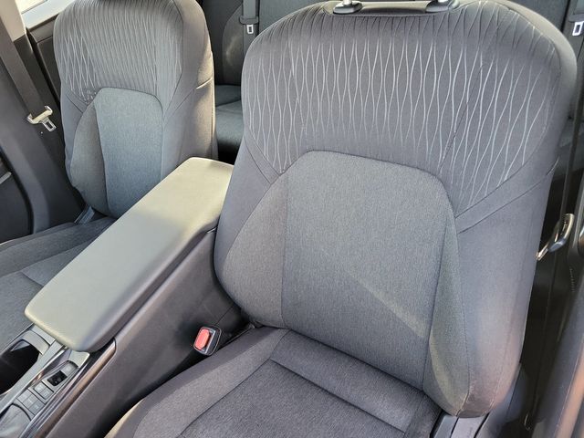 2025 Toyota Camry LE - 22949989 - 5