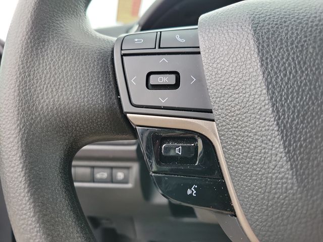 2025 Toyota Camry LE - 22961518 - 11