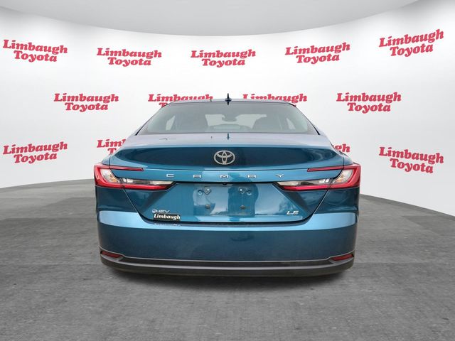 2025 Toyota Camry LE - 22961518 - 19