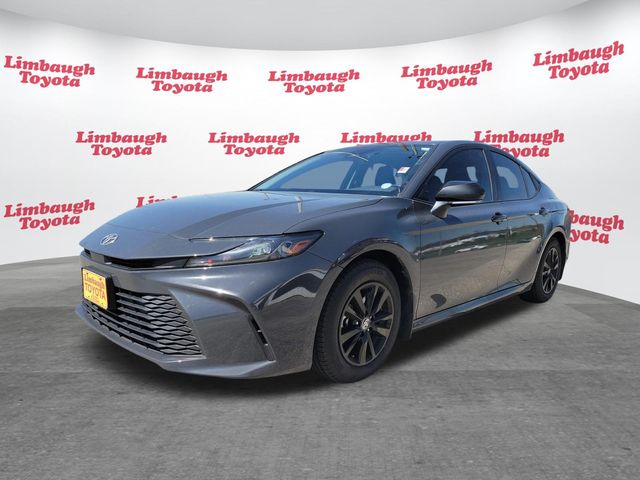 2025 Toyota Camry LE - 22988860 - 18