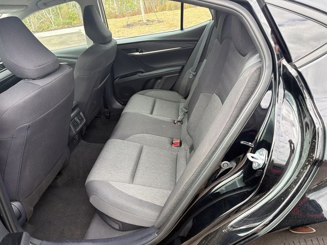 2025 Toyota Camry LE - 22987982 - 6