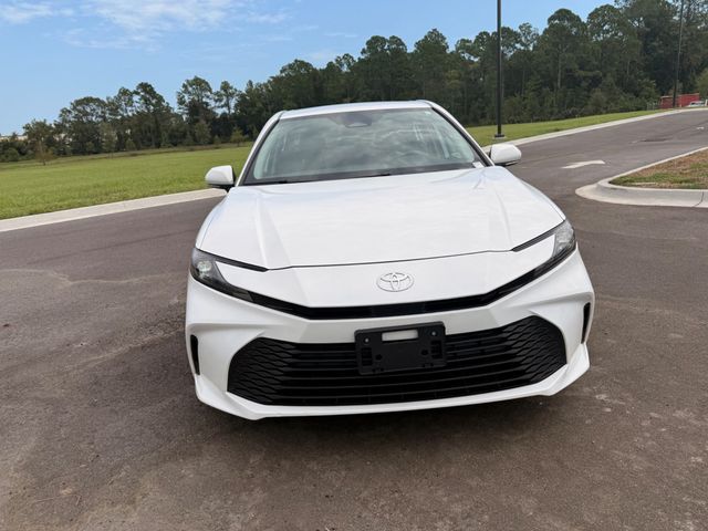 2025 Toyota Camry LE - 23069652 - 18