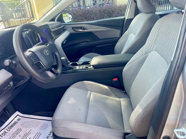 2025 Toyota Camry LE - 22907006 - 9
