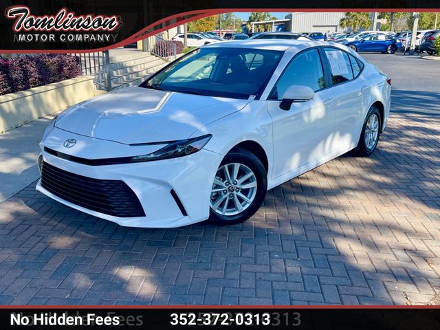 2025 Toyota Camry LE - 22928995 - 0