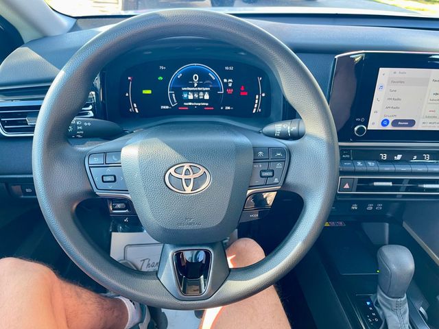 2025 Toyota Camry LE - 22928995 - 12