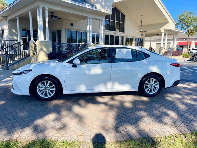 2025 Toyota Camry LE - 22928995 - 1